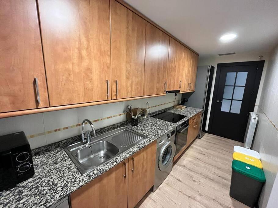 El Rincon De Martin En Huesca Apartment ภายนอก รูปภาพ