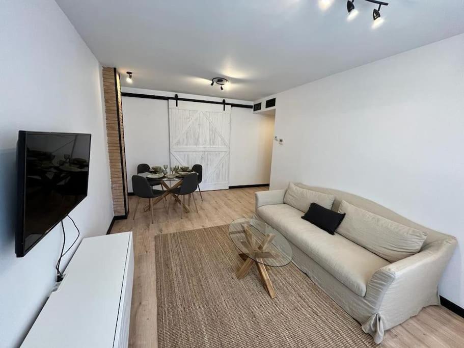 El Rincon De Martin En Huesca Apartment ภายนอก รูปภาพ